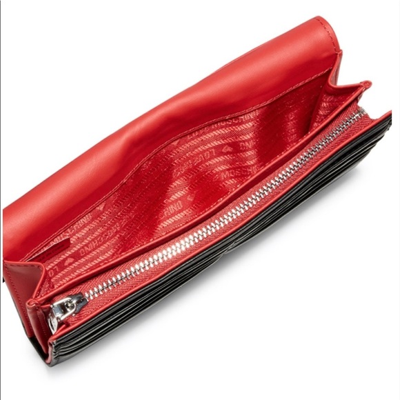 NWT Love Moschino Authentic Metallic Hearts Wallet Black And Silver - Picture 8 of 15